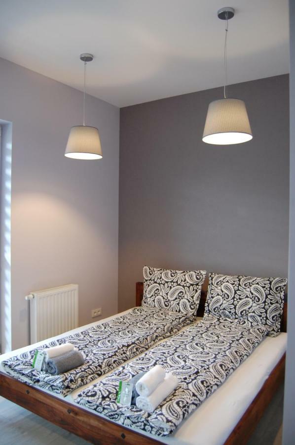 Gray Apartment Келце Екстериор снимка
